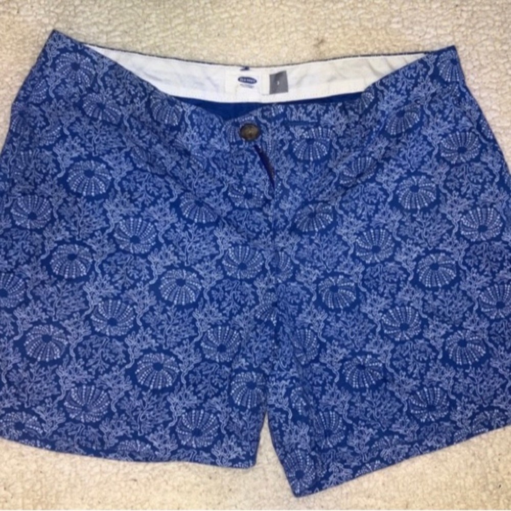 Blue Floral Print Women’s Shorts size 2